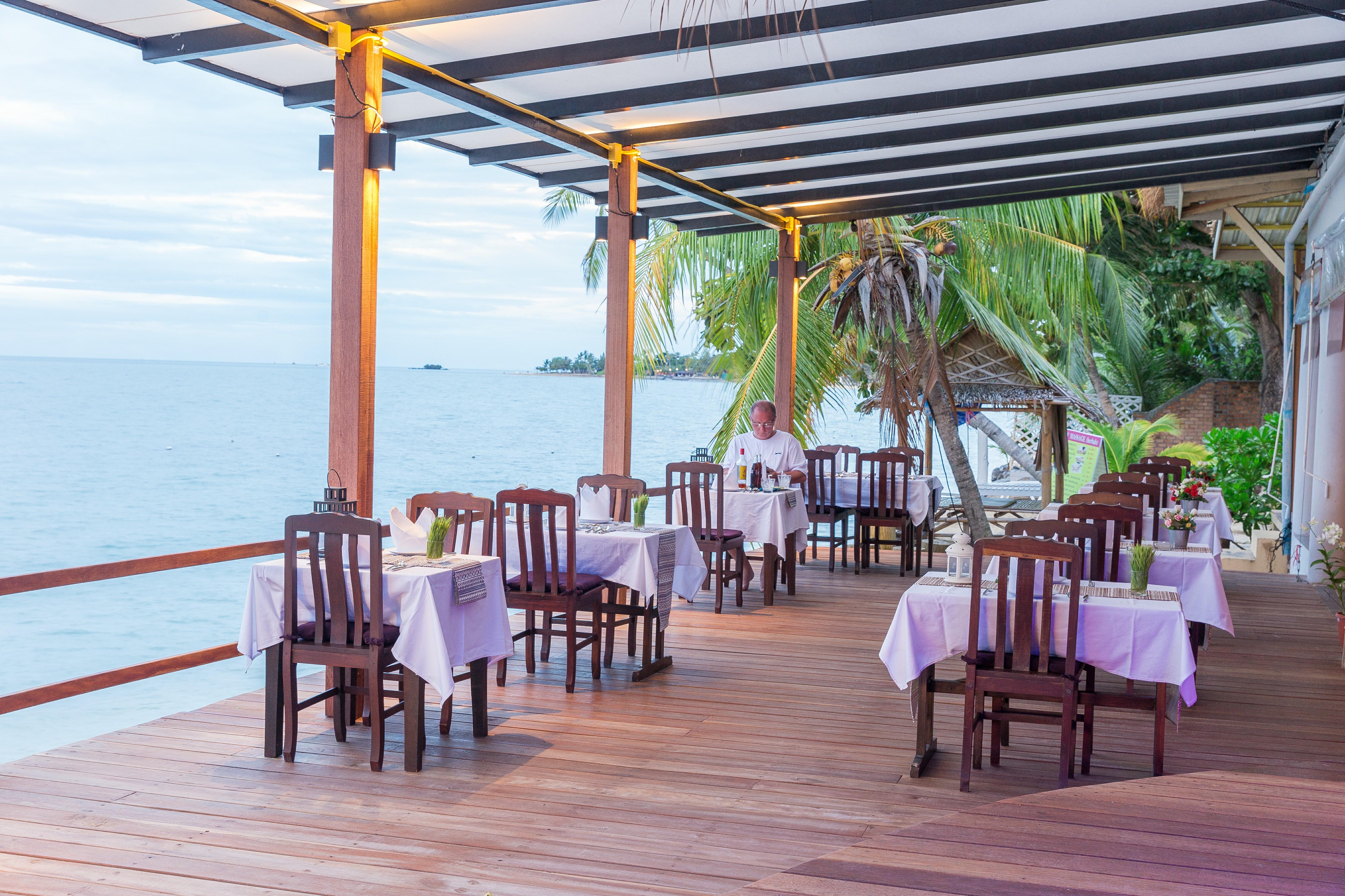 Adarin Beach Resort Маенам Экстерьер фото