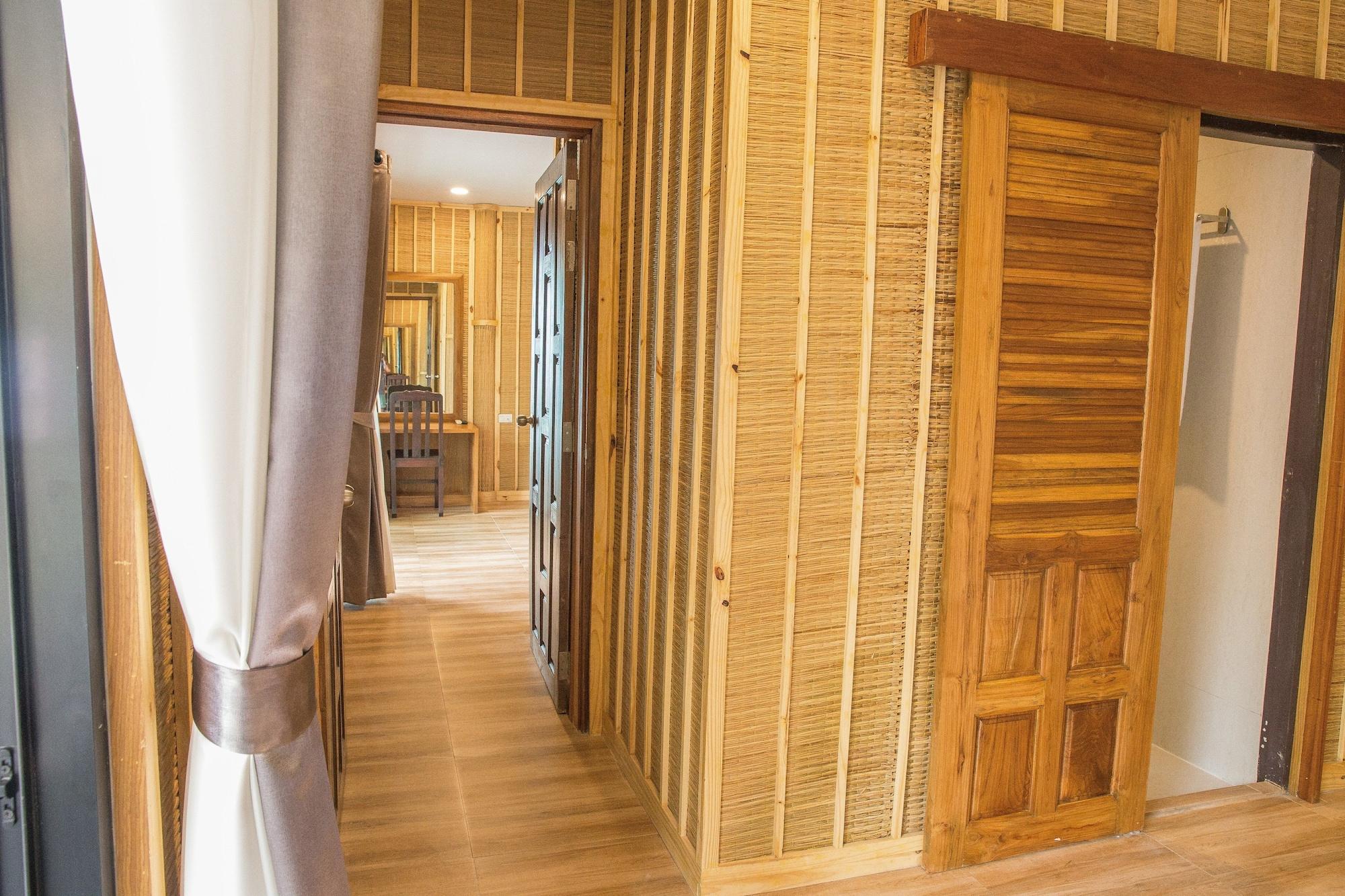 Adarin Beach Resort Маенам Экстерьер фото
