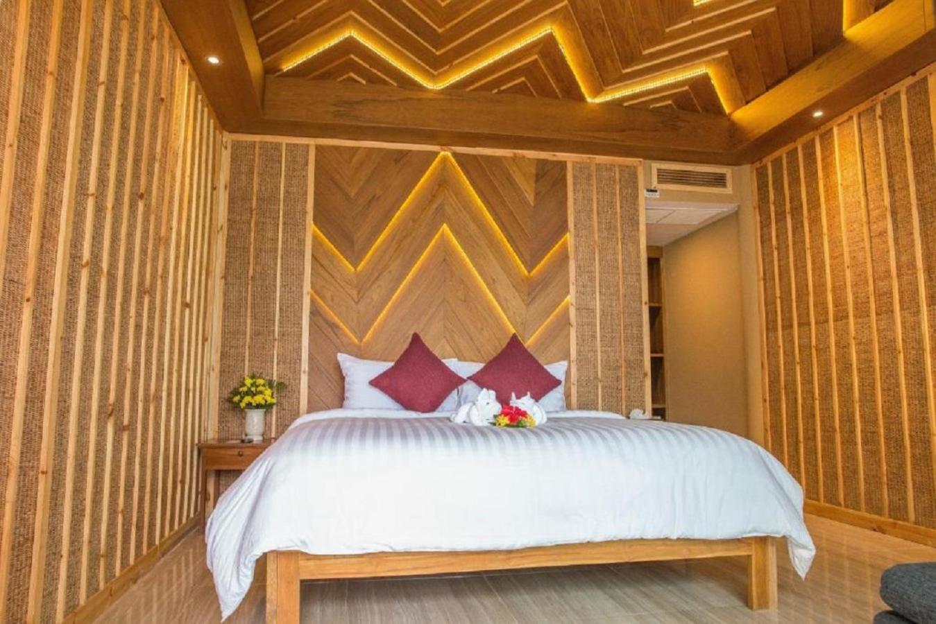 Adarin Beach Resort Маенам Экстерьер фото